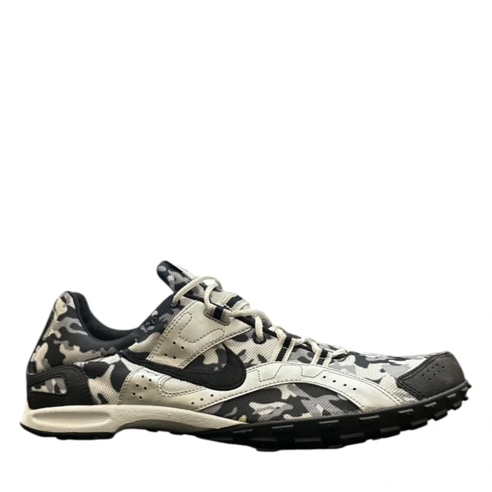 NIKE - WAFFLE XC SPIKE-LESS WHITE BLACK GREY BOWERMAN SERIES SNEAKERS